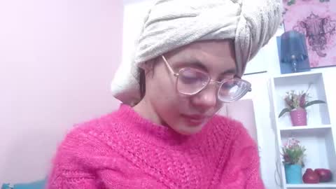 catherinehot707rs online show from September 13, 3:25 am