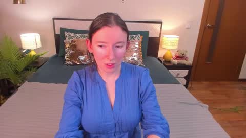 Catrin online show from March 28, 2:11 am