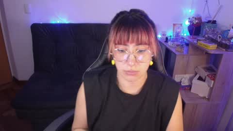 im MIA  -Independent Model  MY OF is catsito3 online show from March 6, 3:45 am