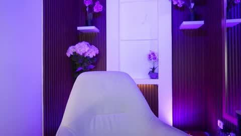 cattleyascaly online show from October 17, 7:50 pm