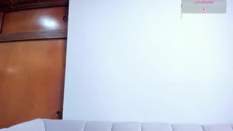 caylincollins online show from January 8, 3:21 am