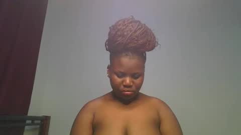 ceepretty25 online show from March 28, 9:20 am