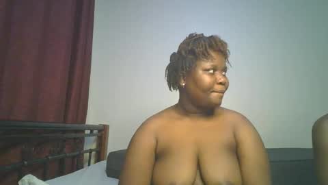 ceepretty25 online show from February 4, 10:18 am