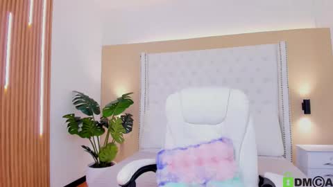 Celeste Wayne online show from February 5, 10:13 pm