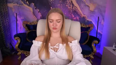 celestenoirr online show from October 9, 6:39 am