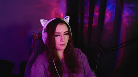 celia_sensual_ online show from April 10, 8:59 pm