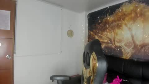 Cerecita  online show from March 12, 12:04 pm