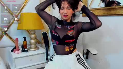 Cereza Queen online show from November 19, 1:33 pm