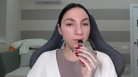 Kate online show from February 18, 6:15 am