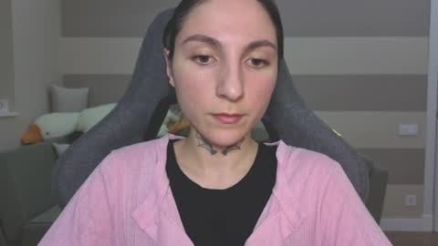 Kate online show from March 28, 2:49 pm