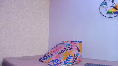 Raquel  online show from November 18, 12:06 pm