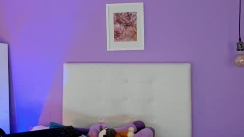 Char 3 online show from February 26, 2:49 pm