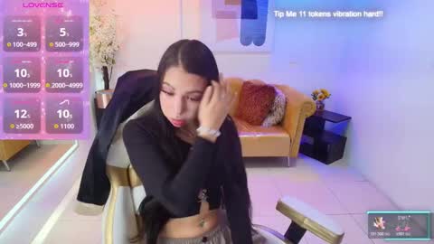 charlotte 18t online show from November 13, 7:35 pm