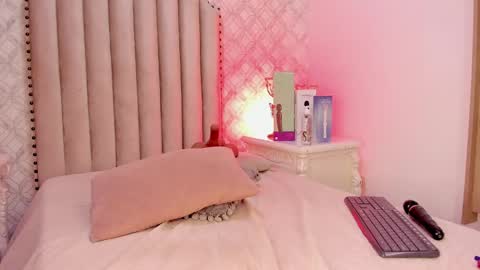   Charlotte  online show from December 31, 5:11 am