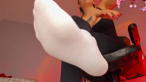 charlotte  grey online show from April 7, 8:44 pm