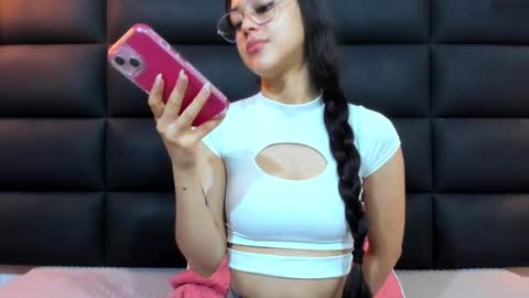  Charlotee  online show from January 7, 3:24 am