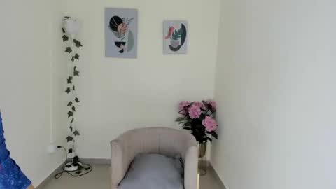 Charly online show from October 18, 9:27 pm