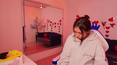 Charlotte online show from February 16, 3:37 am