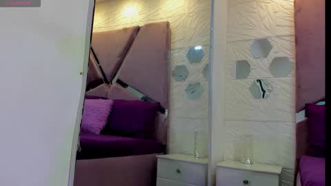 Charlotte Icee online show from September 27, 4:47 pm