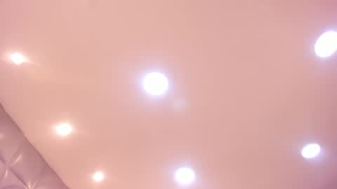 Charlotte Icee online show from April 18, 7:07 pm