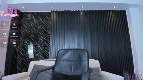 Charlotte  Everyday From 0700 to 1300 Col Time online show from October 7, 11:14 am