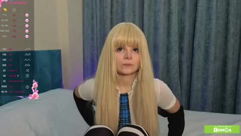 charlotte_wxw online show from November 30, 5:06 pm