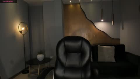 Charlotte online show from February 19, 11:49 am