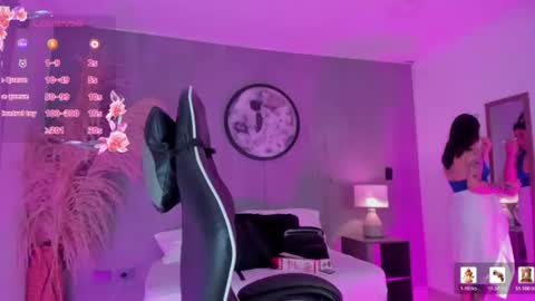 Charlottee online show from July 15, 2:05 am