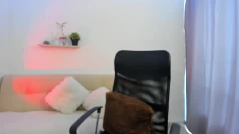 Charlotte online show from March 30, 6:07 pm