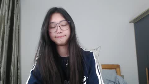 Charlotte online show from December 22, 1:44 pm