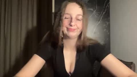 CharlotteXGold online show from March 24, 9:09 pm