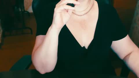 CharlotteXTasty online show from January 29, 10:05 am