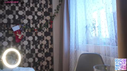 my fansly Charming daisy              My Wishlist  for new toys     online show from December 15, 10:20 am