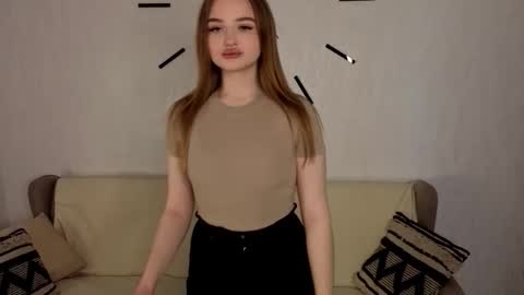 Lolla  online show from February 28, 5:51 am