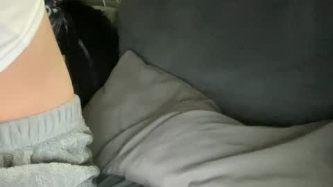 Vicky online show from February 8, 8:45 pm