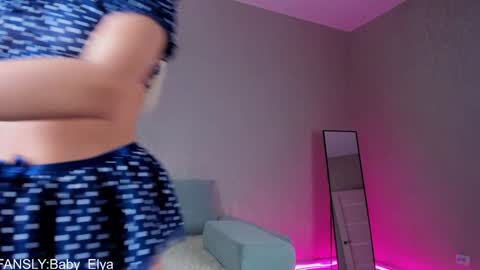 Im Elya   inst Elya Elfie  online show from December 12, 11:07 am