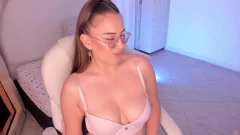 Cherry online show from November 8, 9:42 pm