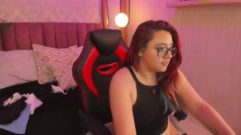 cherry_blushh online show from September 13, 10:40 pm