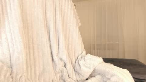 misaki  online show from March 3, 2:42 pm