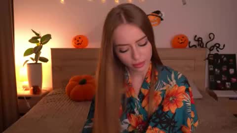 Alisha online show from October 24, 9:44 pm