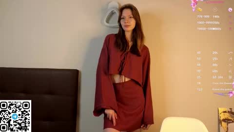 Loise online show from December 5, 5:14 pm