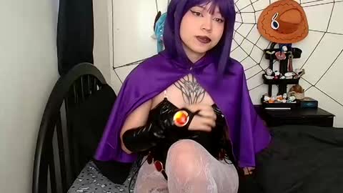 Cherry  online show from November 19, 4:29 pm