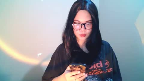 chesca online show from February 15, 2:38 pm