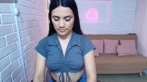 Chiara  online show from February 19, 3:28 am