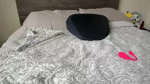 babygirl online show from November 11, 8:50 pm