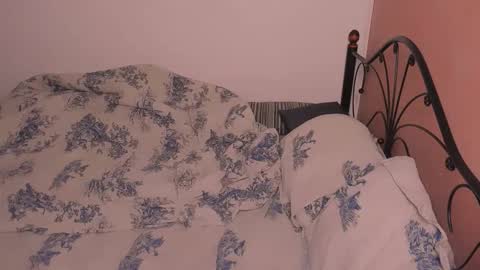 lalaland online show from October 21, 8:29 am