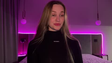 Goddess Vika - owner of all ur money online show from December 1, 3:15 pm