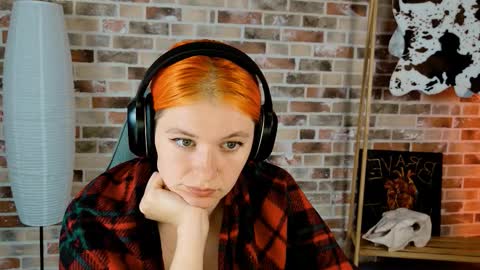 Bella online show from September 18, 5:39 am