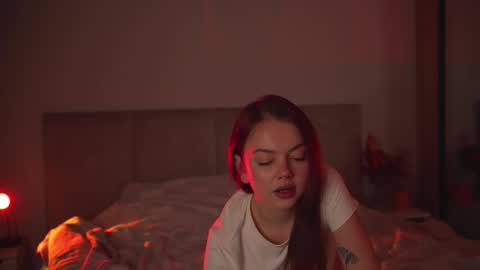 chillwithstacy online show from December 3, 9:39 pm