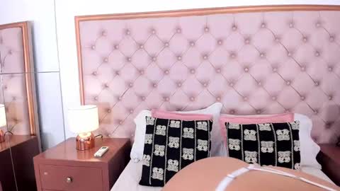 Chloe online show from September 10, 12:05 pm